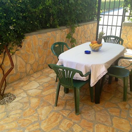 Apartment Nela Фунтана Номер фото