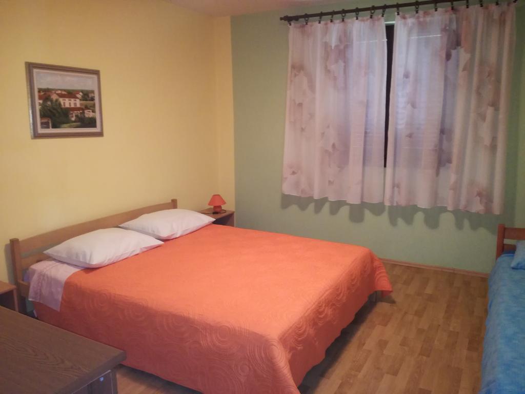 Apartment Nela Фунтана Экстерьер фото